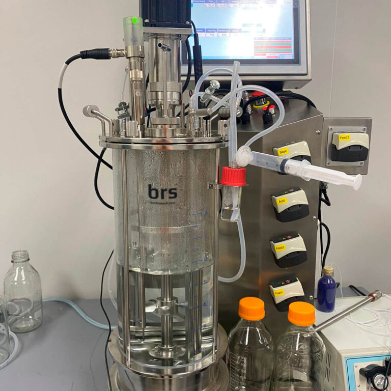 Laboratoriebioreaktor 10L med en optisk densitetssensor